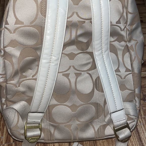 🌺 🤍 ☠️• CoACh x PoPpy x OG Vibes •🤍🌺☠️ - Picture 11 of 14